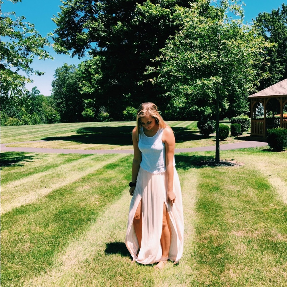 Women’s maxi skirt